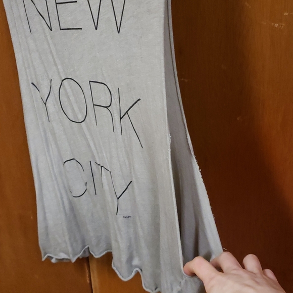 Brandy Melville NYC Muscle Tank - Picture 4 of 4